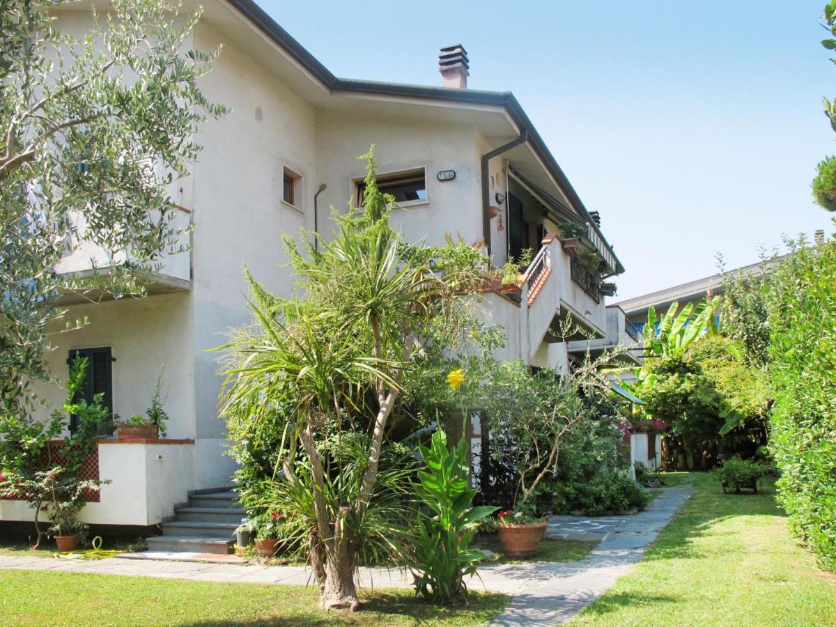 Apartment Ilaria By Interhome Marina di Massa Kültér fotó